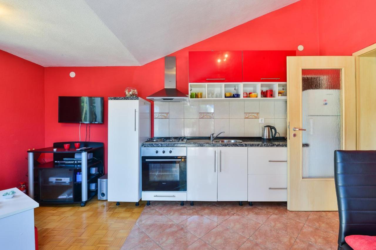 Family Friendly Apartments With A Swimming Pool Zadar - 18098 Εξωτερικό φωτογραφία